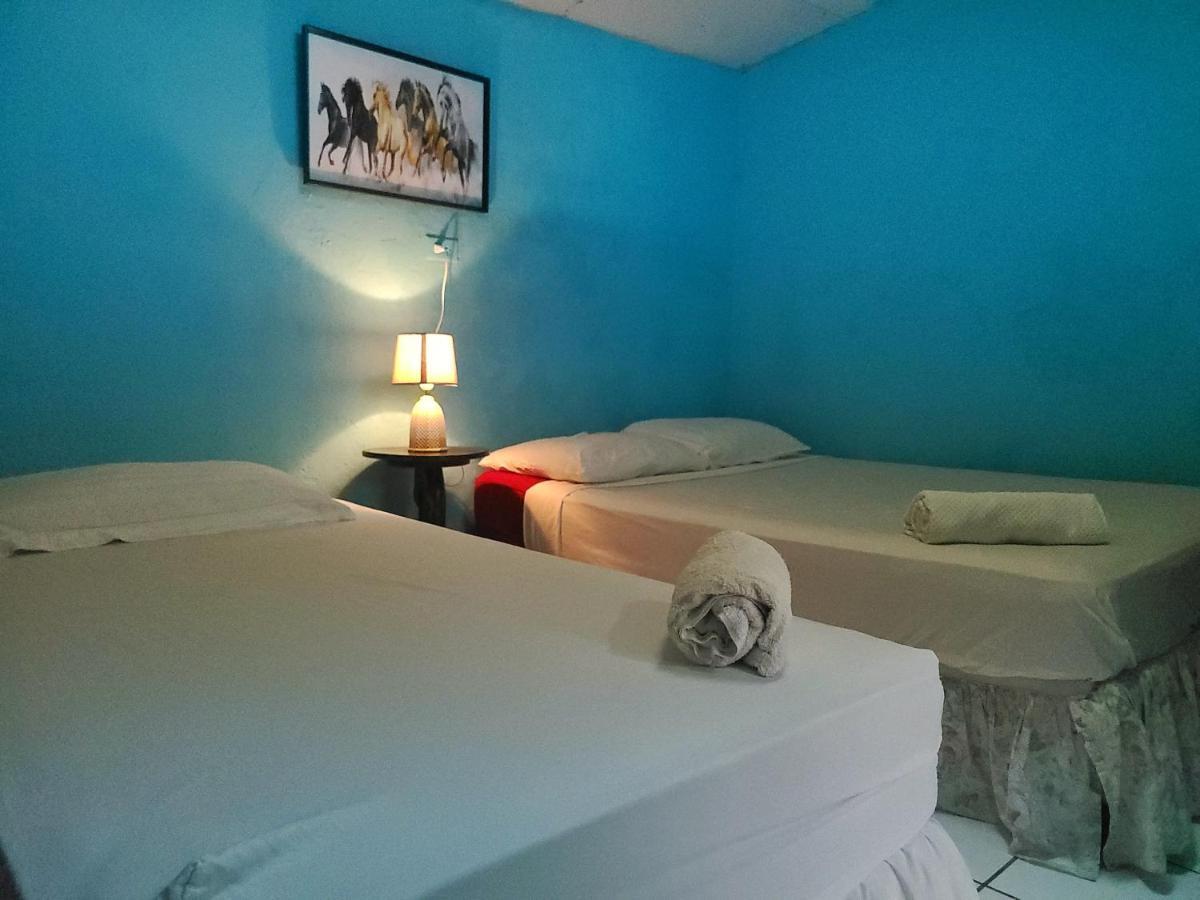Hostel Rossy San Juan del Sur Bagian luar foto